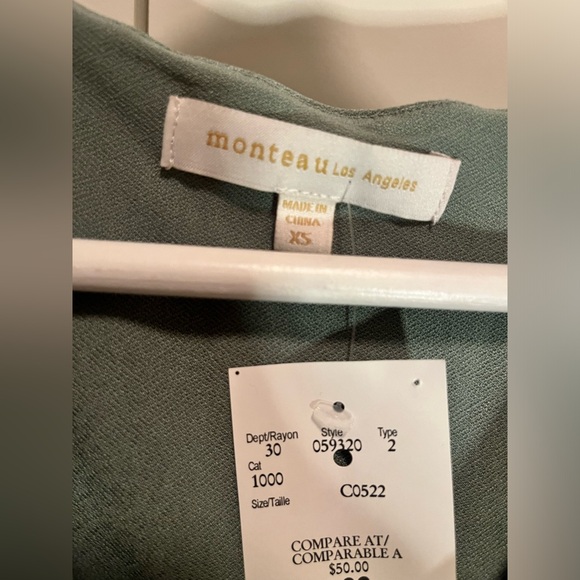 New With Tags Dress with Tie Around Belt in size XS - Picture 5 of 7